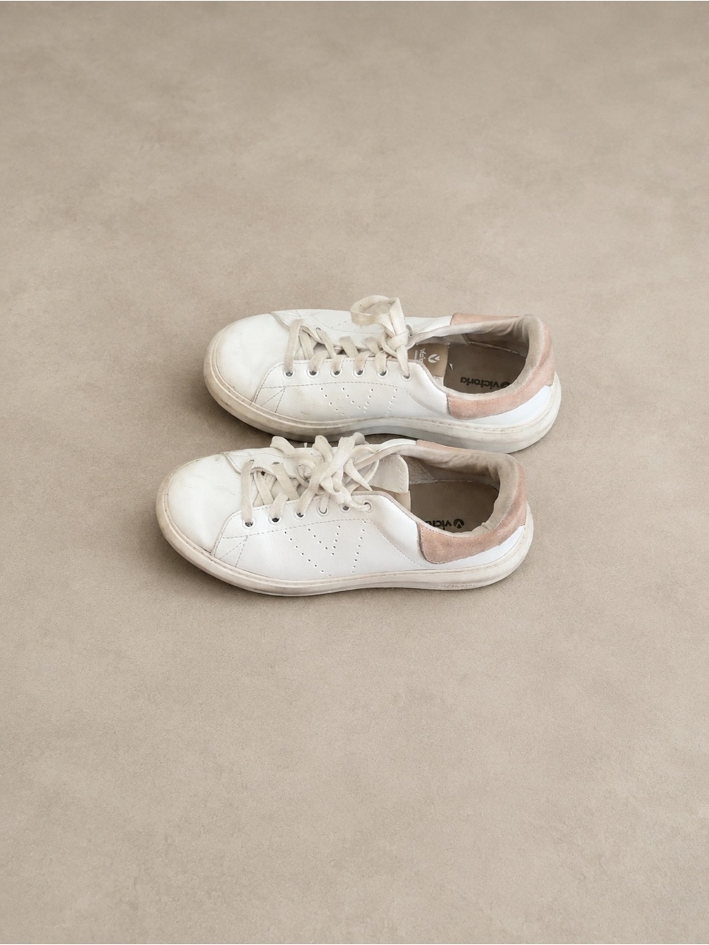 Victoria-White Leather Tennis Shoes from Spain-Size 37